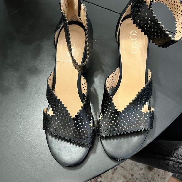 XOXO Brand very comfortable used a few times.  8 1/2 black - Picture 2 of 5